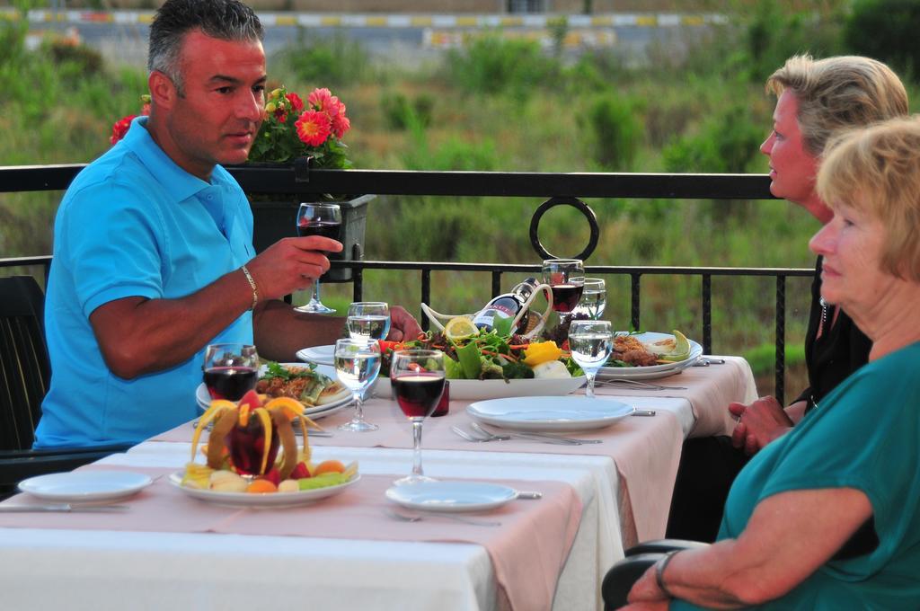 Hotel Pelin Fethiye Extérieur photo