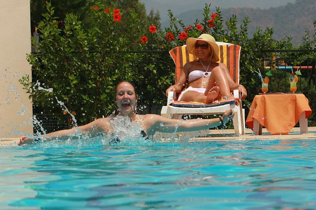 Hotel Pelin Fethiye Extérieur photo